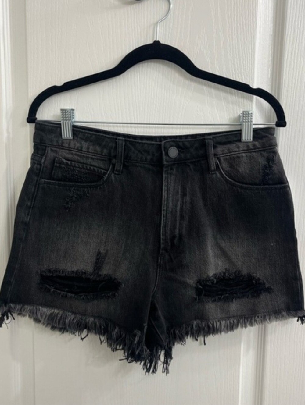 Articles Of Society Black Distress Raw Hem Fringe Denim Jean Shorts Size 27